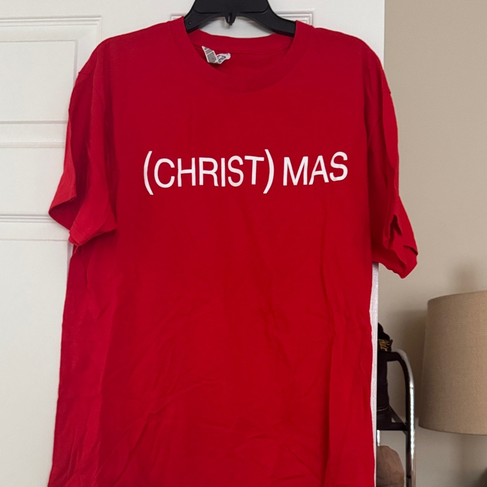 Red (Christ)mas Tee